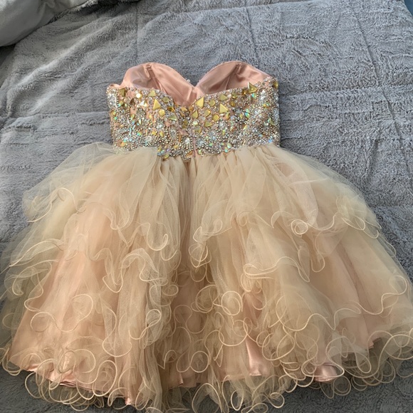 Gold dress for sweet sixteen - Picture 2 of 2